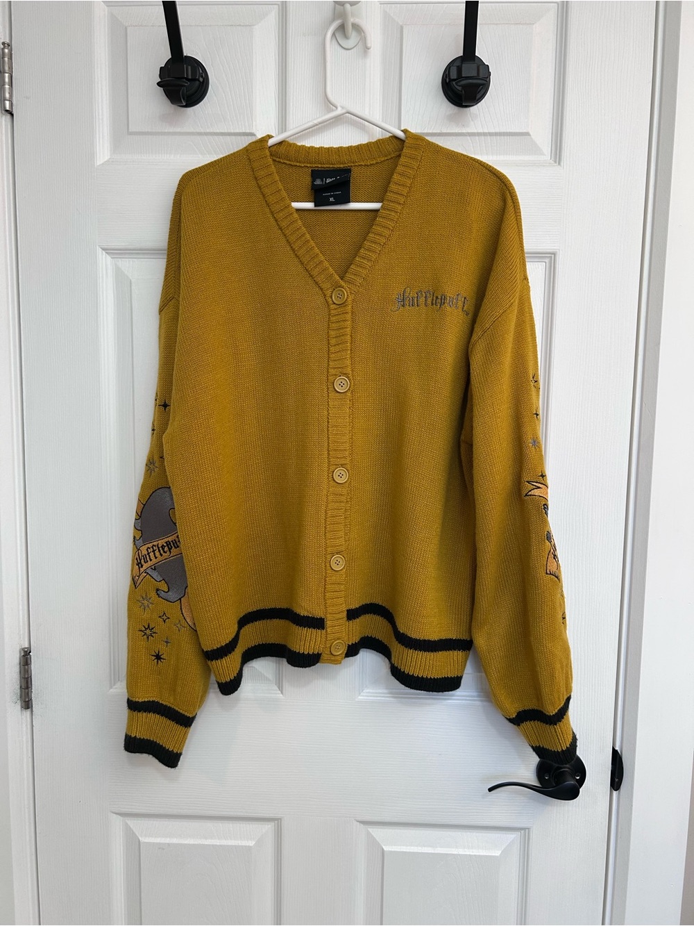 Harry Potter - Hufflepuff Mustard Yellow Drop Shoulder Button-Front Cardigan